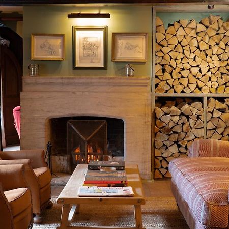 Hotel The Double Red Duke, Cotswolds Witney Exterior foto