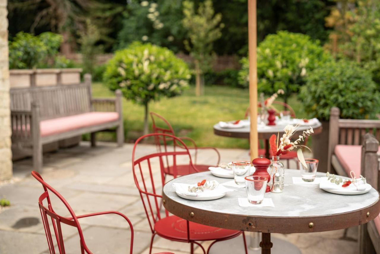 Hotel The Double Red Duke, Cotswolds Witney Exterior foto
