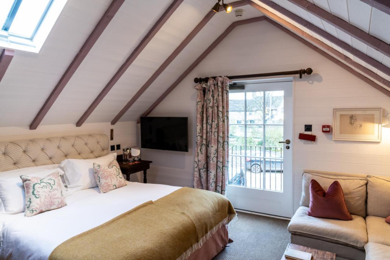 Hotel The Double Red Duke, Cotswolds Witney Exterior foto